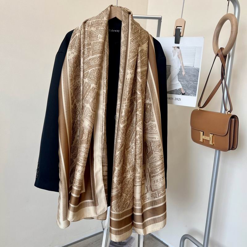 Dior silk scarf 90-180cm E10 (3)